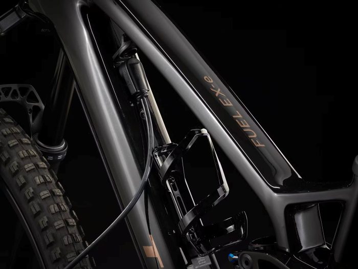 Trek Fuel EXe 9.8 vttae hybride noir – Image 4